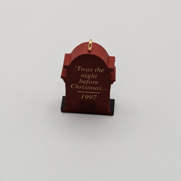 Hallmark Keepsake Ready for Santa 1997, Miniature Membership Exclusive Ornament - Picture 4 of 11